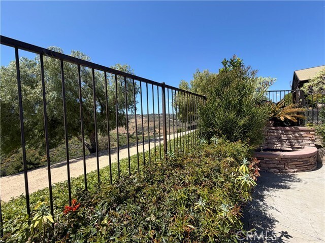 Building Photo - 28911 Drake