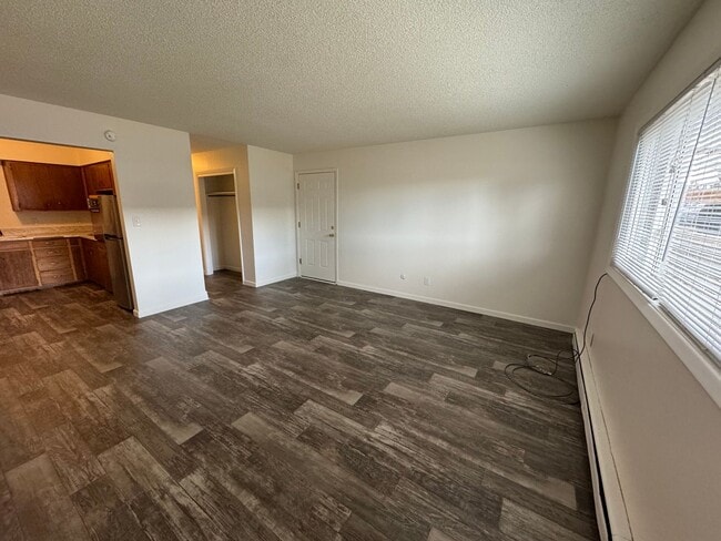 Building Photo - 2316 13th Ave S