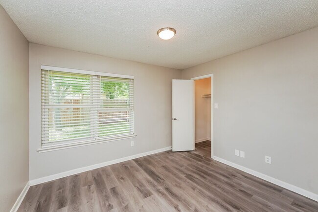 Building Photo - 2677 Steppington St