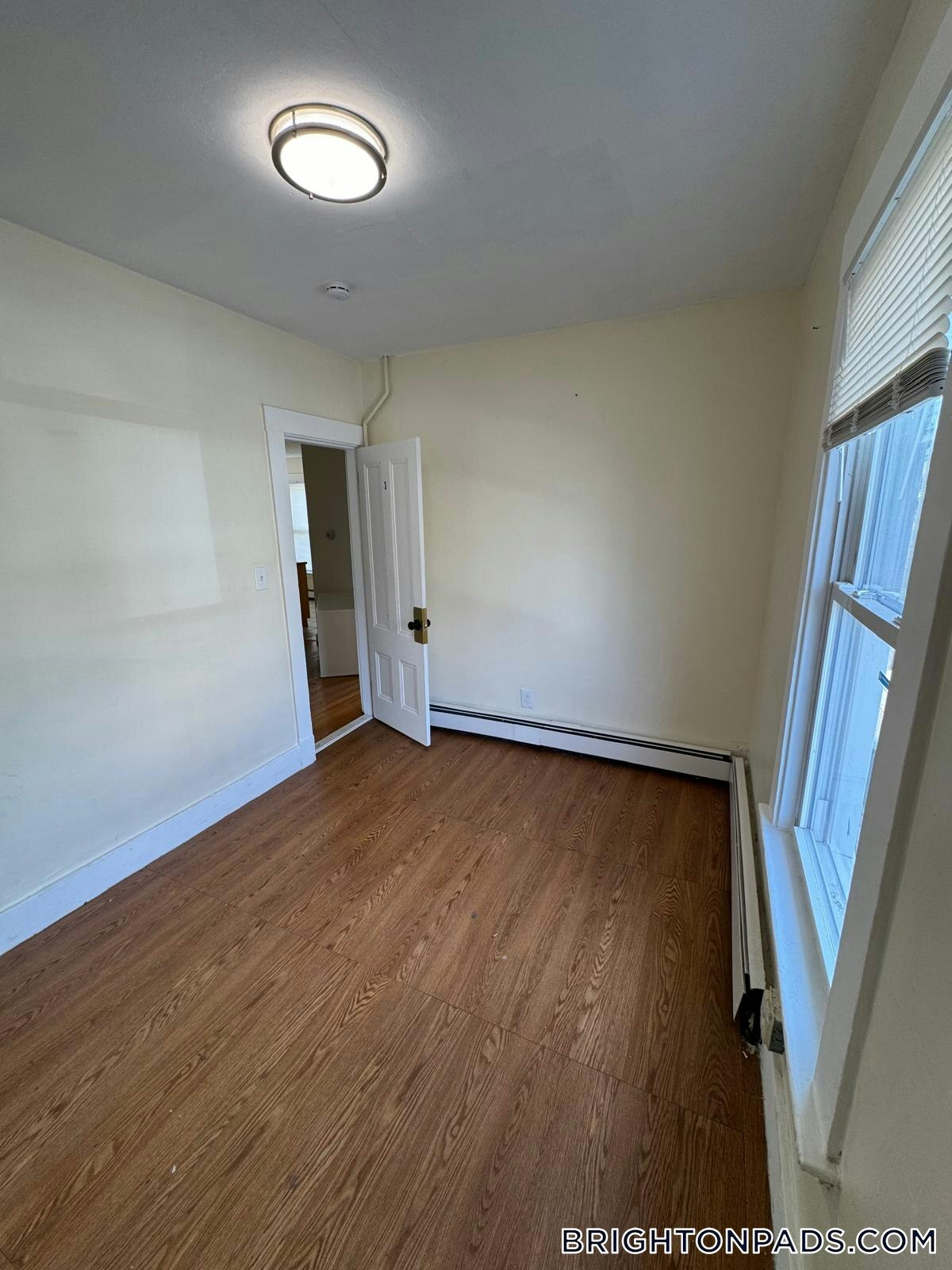 Building Photo - 44 Winship St