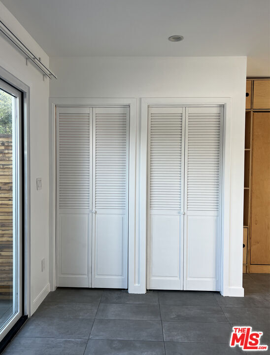 Building Photo - 4448 Elmer Ave