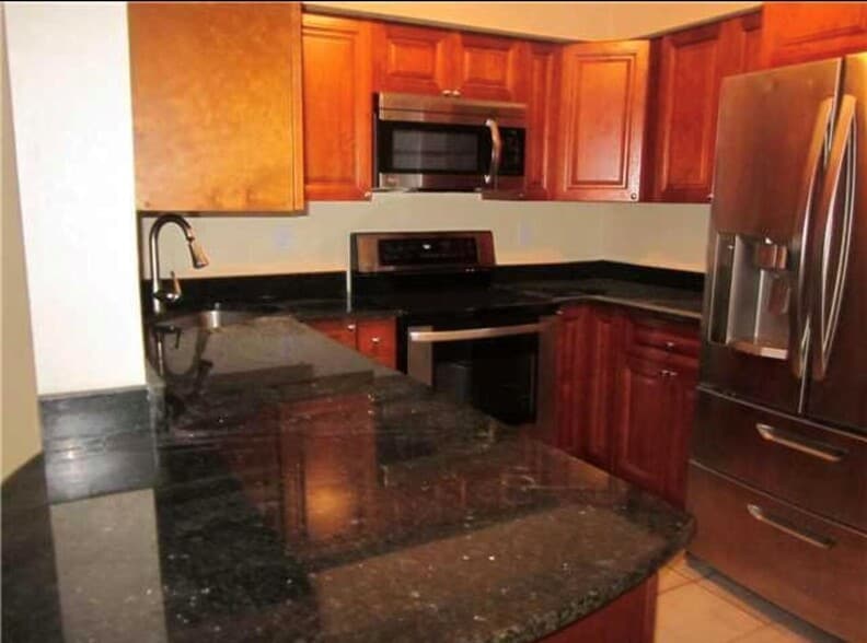 Building Photo - 4215 S 57th Ave