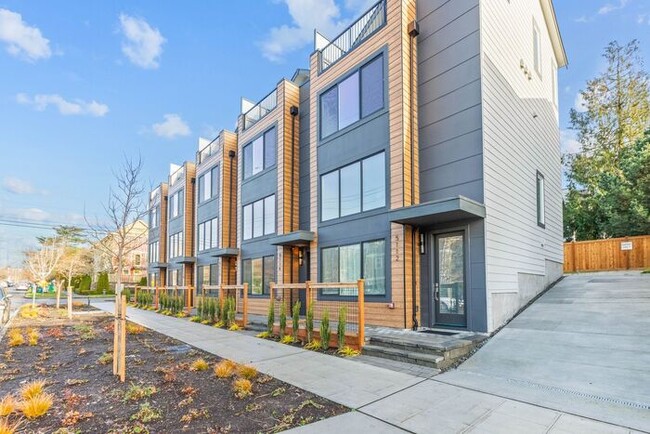 Building Photo - Stunning Brand-New Ballard Townhome with A...