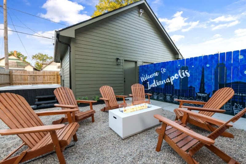 Building Photo - 143 McKim Ave