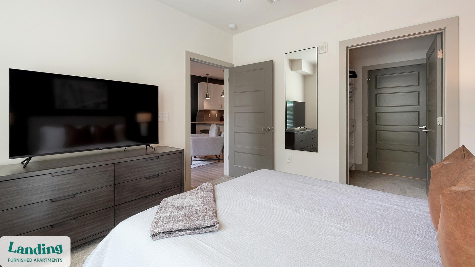 Building Photo - 5025 Wembley Central Ln