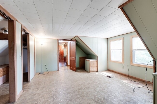Building Photo - 69 Aldrich Dr