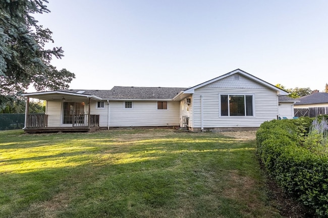 Building Photo - 2458 Corral Ct