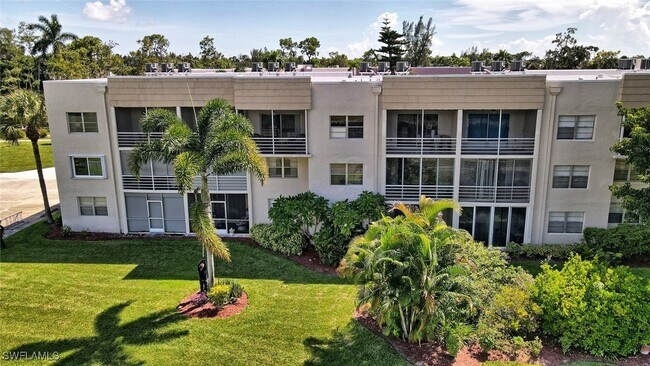 Building Photo - 501 Forest Lakes Blvd