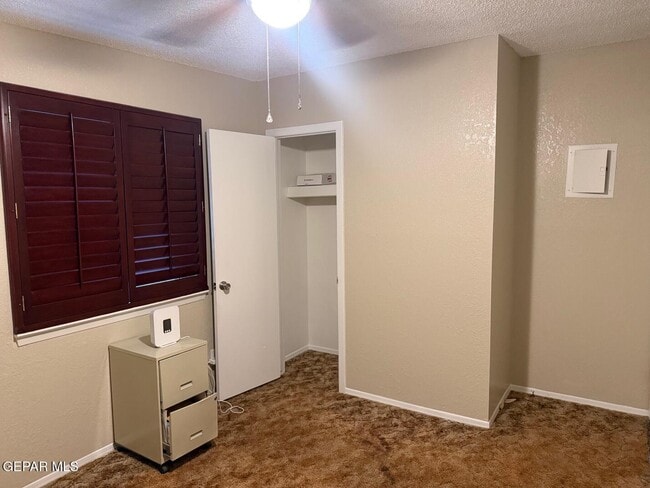 Building Photo - 8877 Dulce Cir
