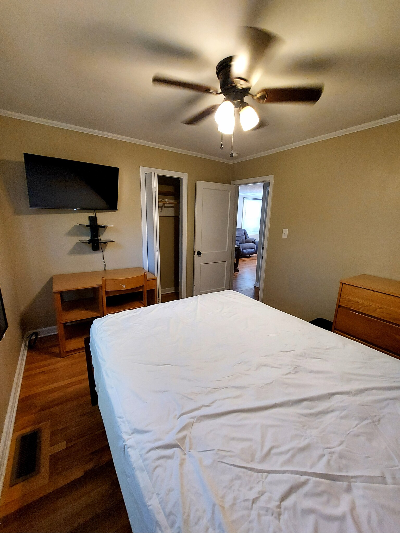 Bedroom - 1841 Kentucky Ave
