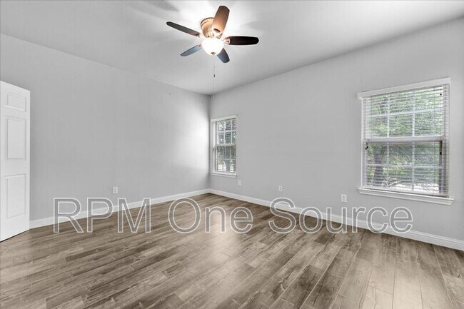 Building Photo - 2601 Preston Rd