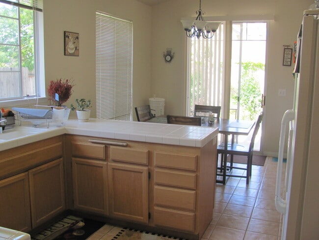 Building Photo - Single level Home in the Orcutt Neighborhood
