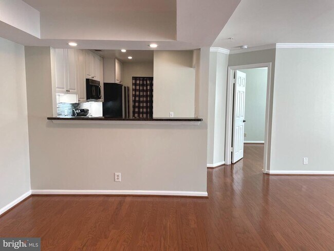Building Photo - 5804 Inman Park Cir