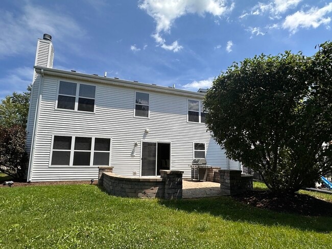 Building Photo - 886 Richard Brown Blvd
