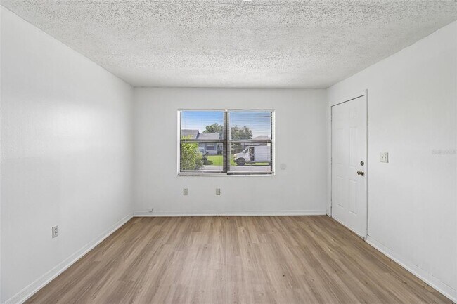 Building Photo - 384 Cocoa Ct