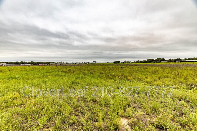 Building Photo - 417 Co Rd 6812