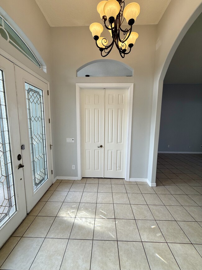 Building Photo - 4420 Harts Cove Way
