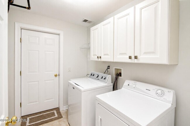 Building Photo - 40 Golden Eye Ln