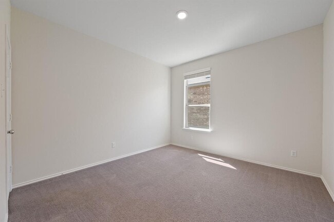 Building Photo - 184 Gunther Way