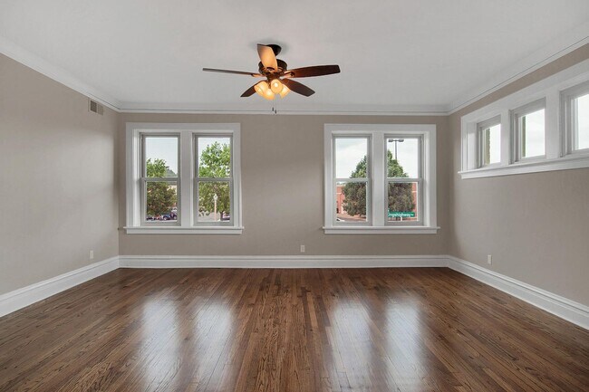 Building Photo - 3723-3725 S. Kingshighway