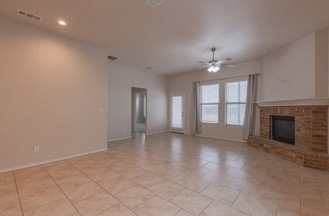 Building Photo - 6706 Yellow Rose Ct