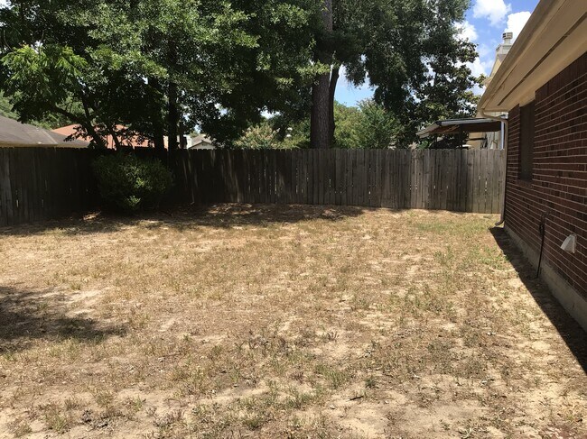 Building Photo - 16303 Mango Ridge Ct