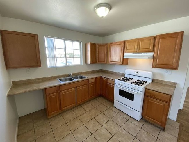 3 Bedroom Apartment For Rent in Torrance - 1557 W 204th St Torrance CA ...