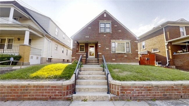Primary Photo - 532 16th St