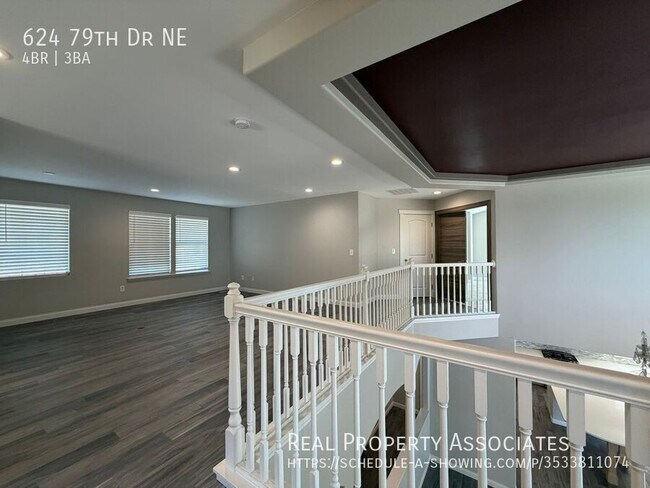 Building Photo - 624 79th Dr NE