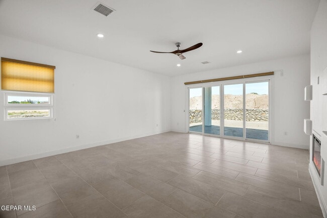 Building Photo - 11337 Ardelle Ave