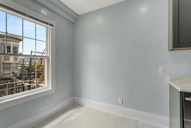 Building Photo - 312 Fillmore St