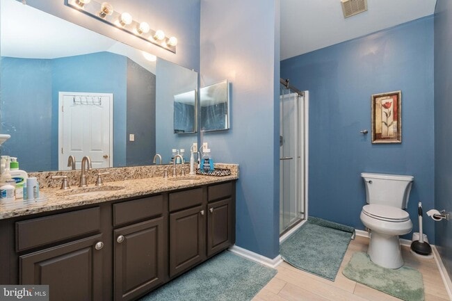 Building Photo - 802 Yarrow Cir