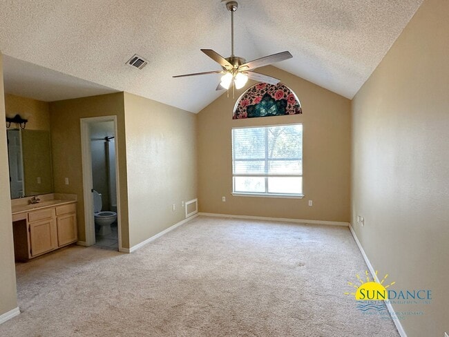 Building Photo - 3 Bedroom Townhome with Community Pools, Dock & Beach Access in Hidden Bay Village!