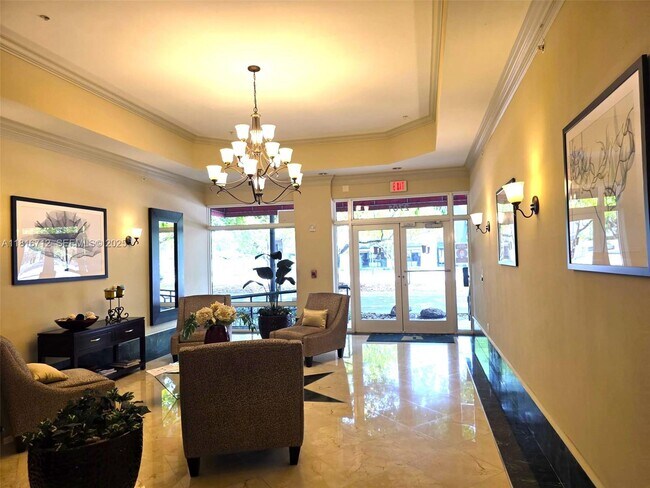 Building Photo - 2701 SW 3rd Ave