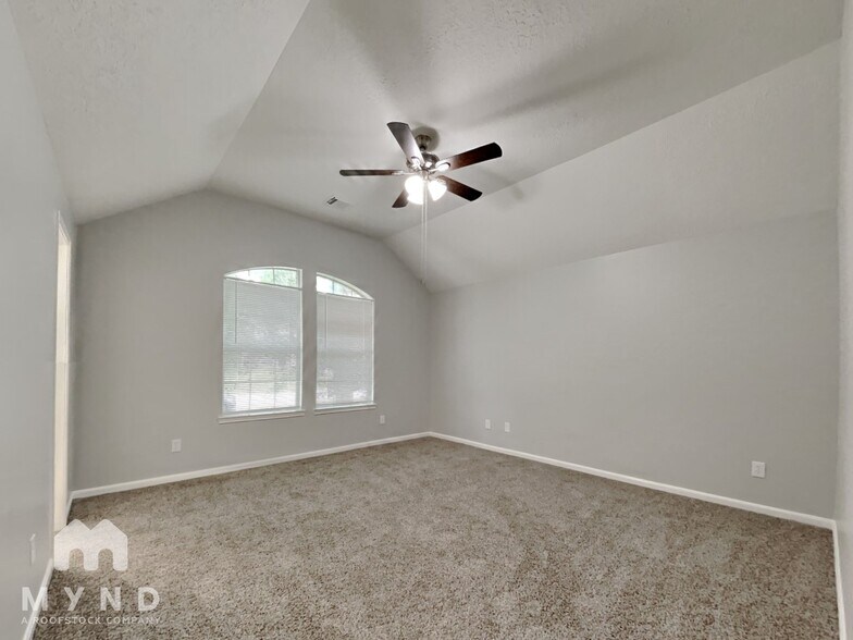 Building Photo - 13613 Bighorn Trail