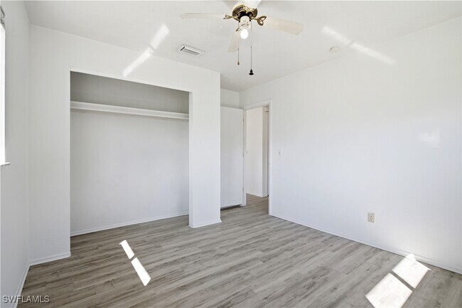 Building Photo - 1130 Alabar Ln