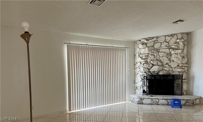 Building Photo - 6264 Bullion Blvd