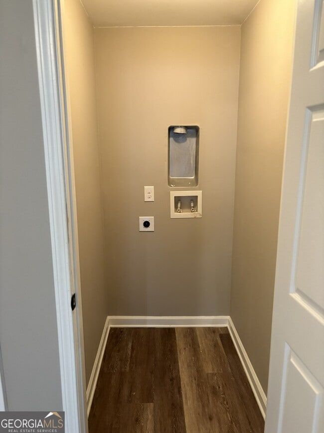 Building Photo - 403 Westchester Blvd NW