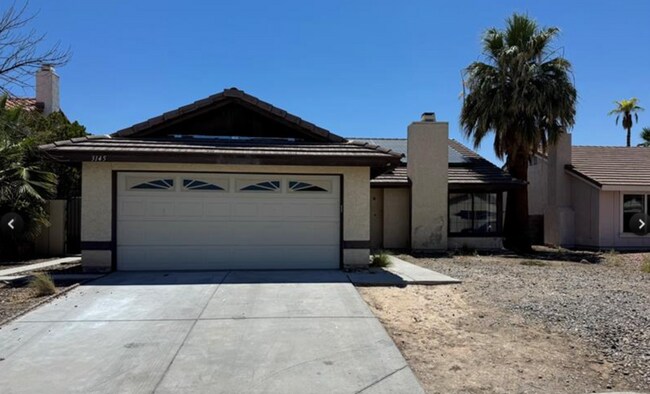 Primary Photo - 3145 Viewcrest Ave