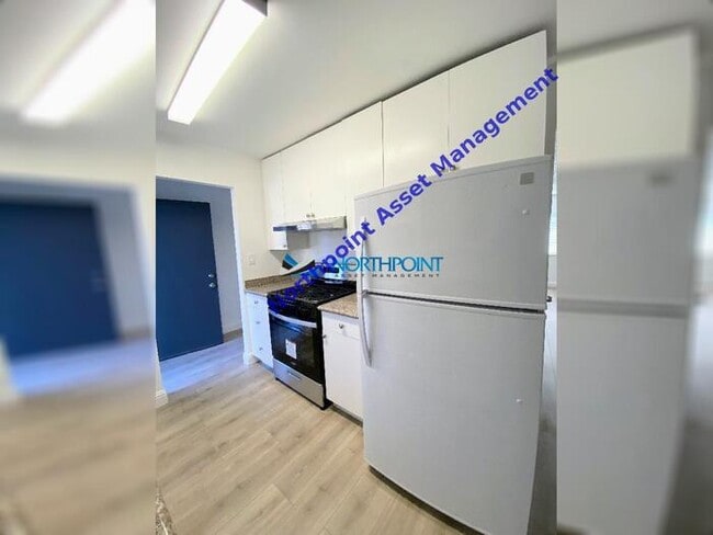 Building Photo - Charming 3-Bedroom Home in Meadowview – Fr...