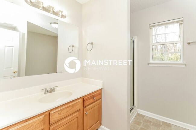 Building Photo - 3 Bedroom Pet-Friendly Home in Charlotte, ...