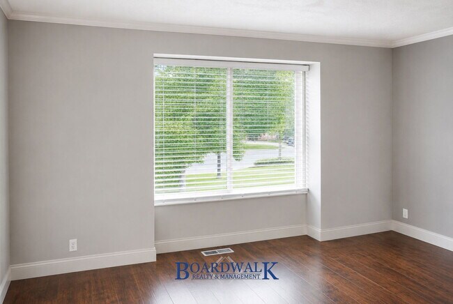 Building Photo - 5072 W 6600 S