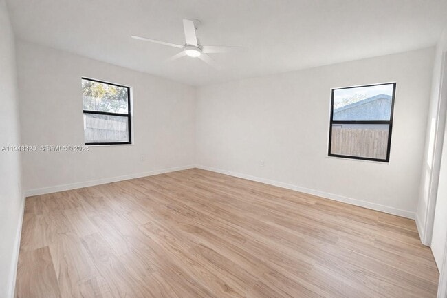 Building Photo - 1696 CR 607