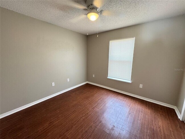 Building Photo - 10 Sawfish Ln