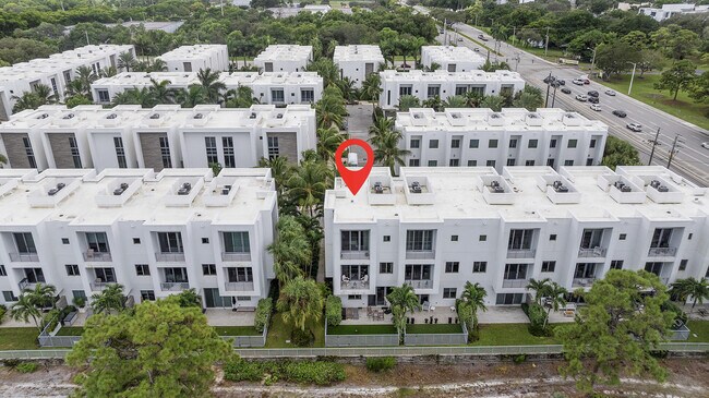 Building Photo - 1811 NW 42nd Dr