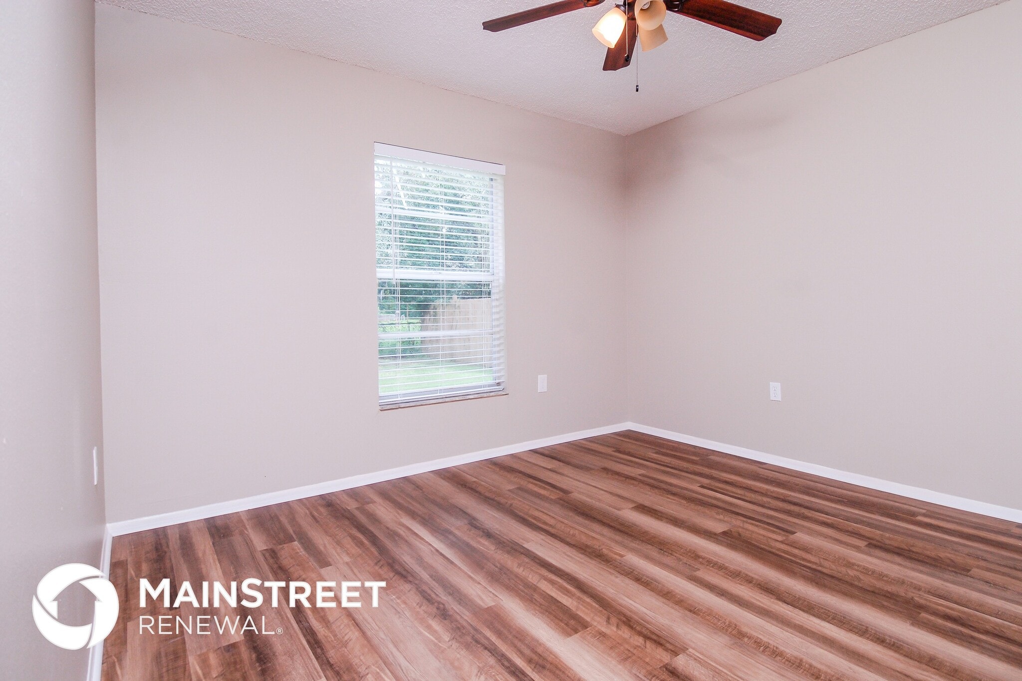 Building Photo - 4739 Whiteway Dr