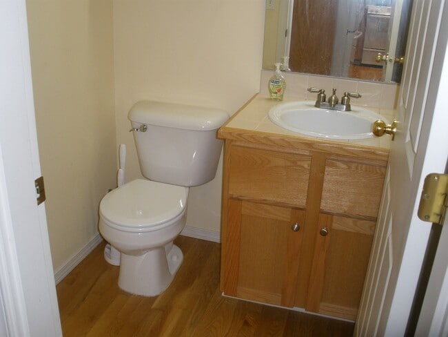 Building Photo - Loyal Heights/ Seattle