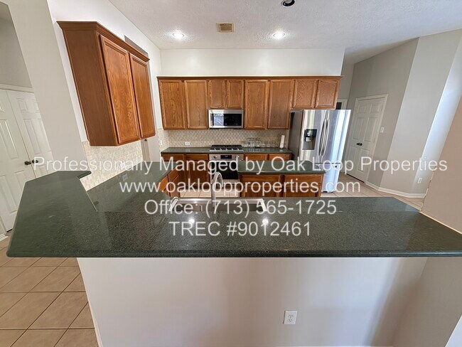 Building Photo - 1299 Ocean Manor Ln