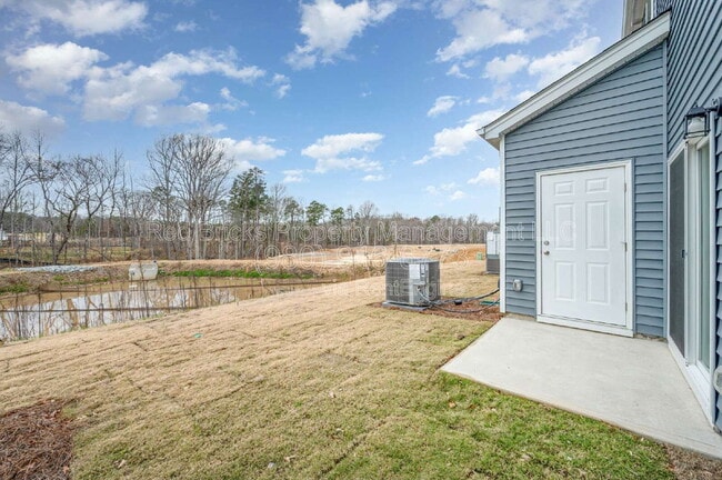 Building Photo - 8033 Hidden Spgs Trl