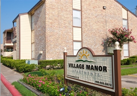 Primary Photo - Village Manor